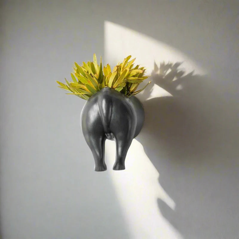 Rhino Wall Planter Tail