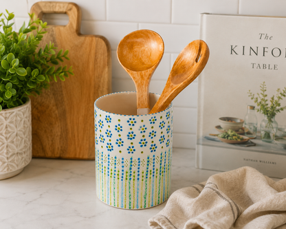 The Utensil Pot